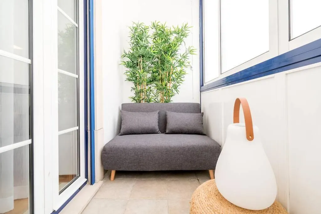 Beautiful Apartment Near The Center Of Lisbon