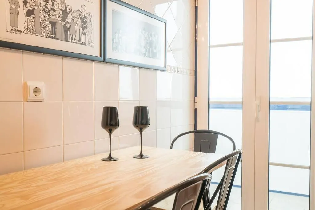 Beautiful Apartment Near The Center Of Lisboa