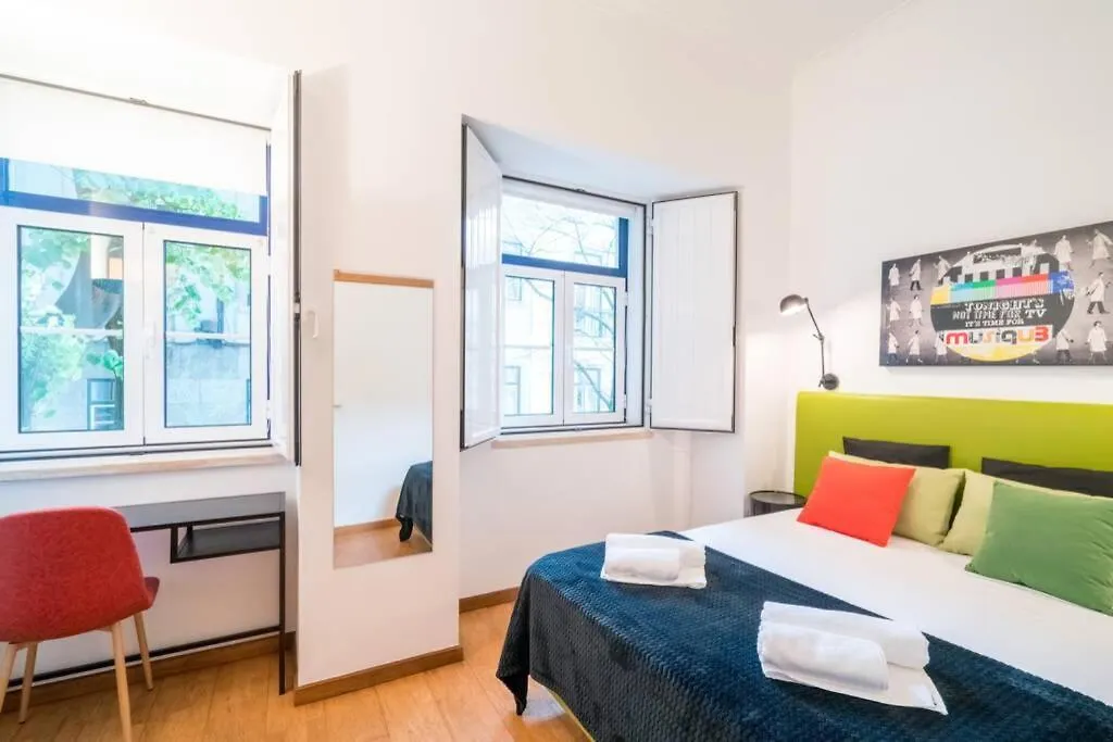 Beautiful Apartment Near The Center Of Lisboa 0*,